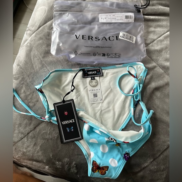 Versace Dua Lipa Swimsuit - Picture 8 of 14